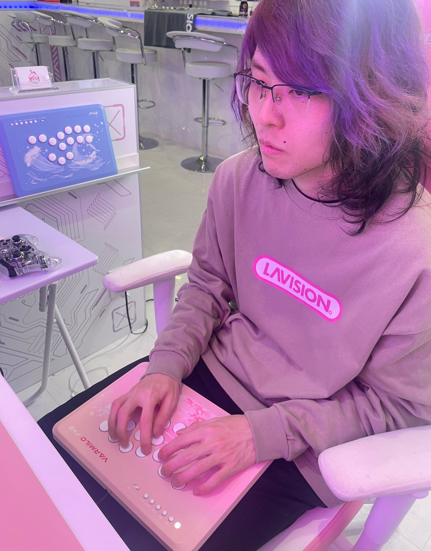 LaVISION。トラボ オリジナルロングTシャツ